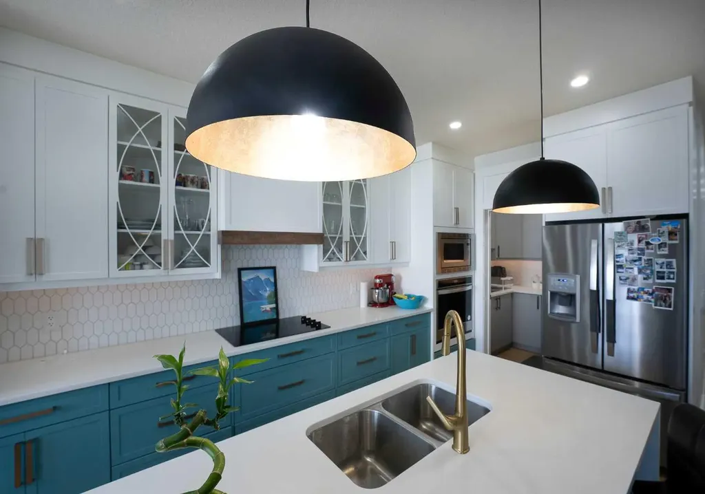 4831 87 Avenue NE Calgary AB T3J 2J5
