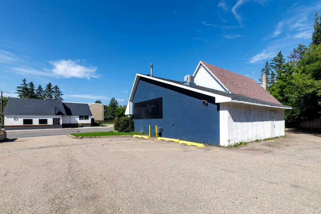 4419 55 Street Red Deer AB T4N 2H3