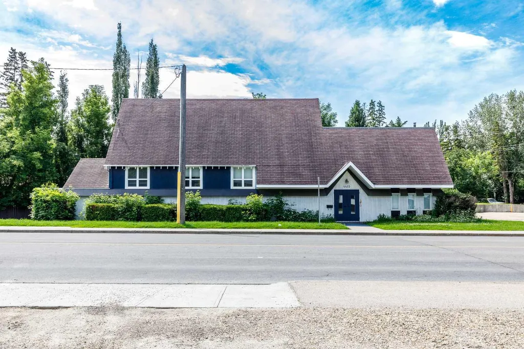 4419 55 Street Red Deer AB T4N 2H3