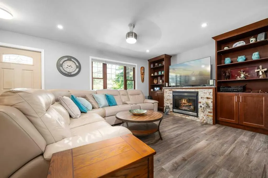 555 10 Street Dunmore AB T0J 1A0