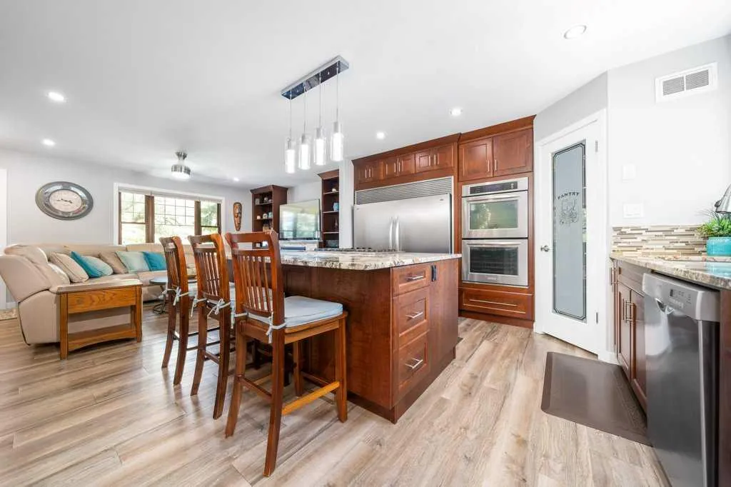 555 10 Street Dunmore AB T0j1A0