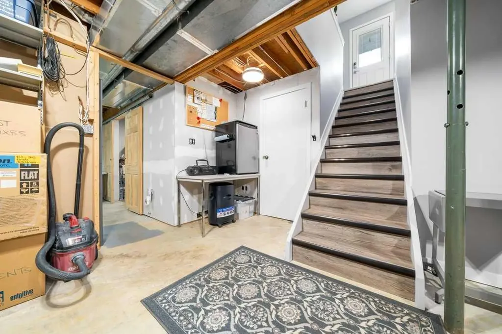 555 10 Street Dunmore AB T0J 1A0