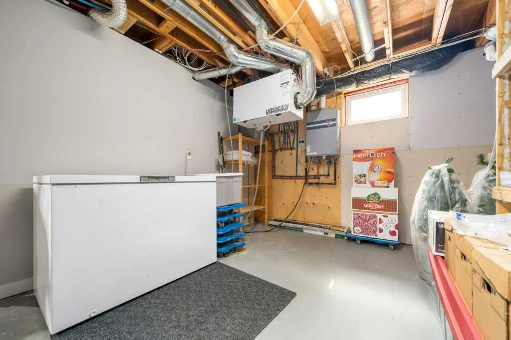555 10 Street Dunmore AB T0j1A0