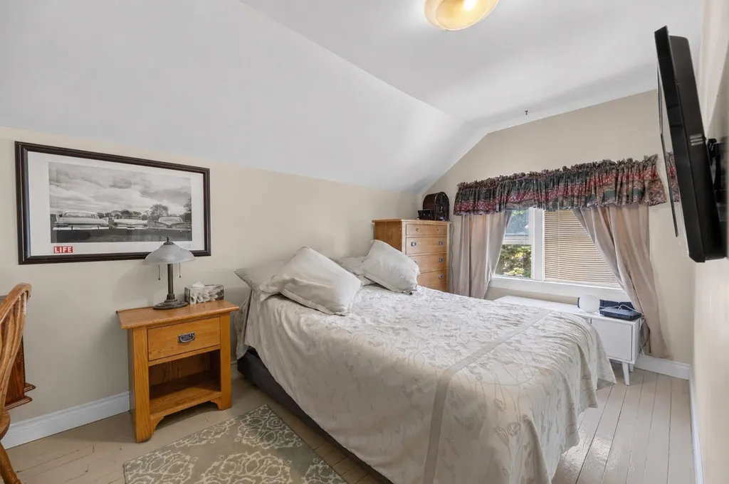 2109 21 Avenue Bowden AB T0M0K0