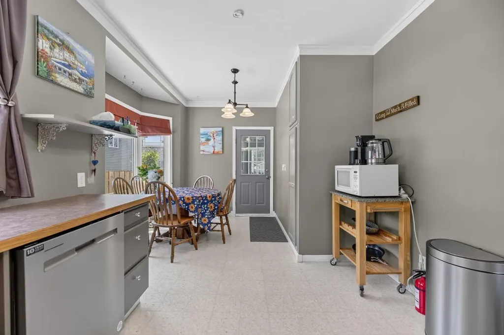 2109 21 Avenue Bowden AB T0M0K0