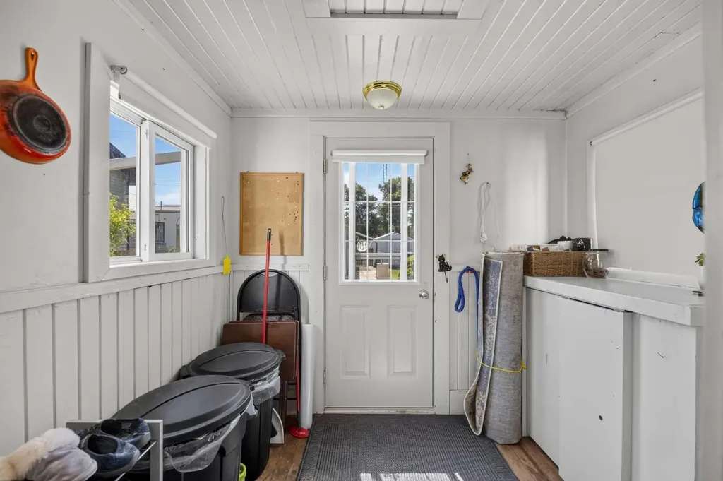 2109 21 Avenue Bowden AB T0M0K0