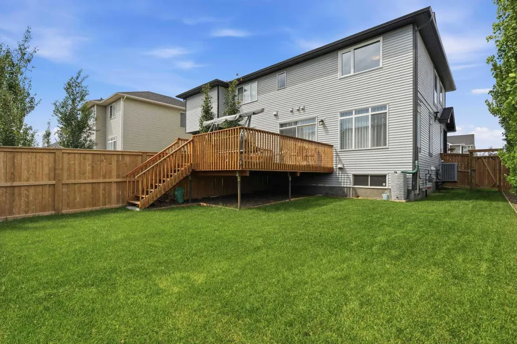 201 Marina Key Chestermere AB T1X 1Y6