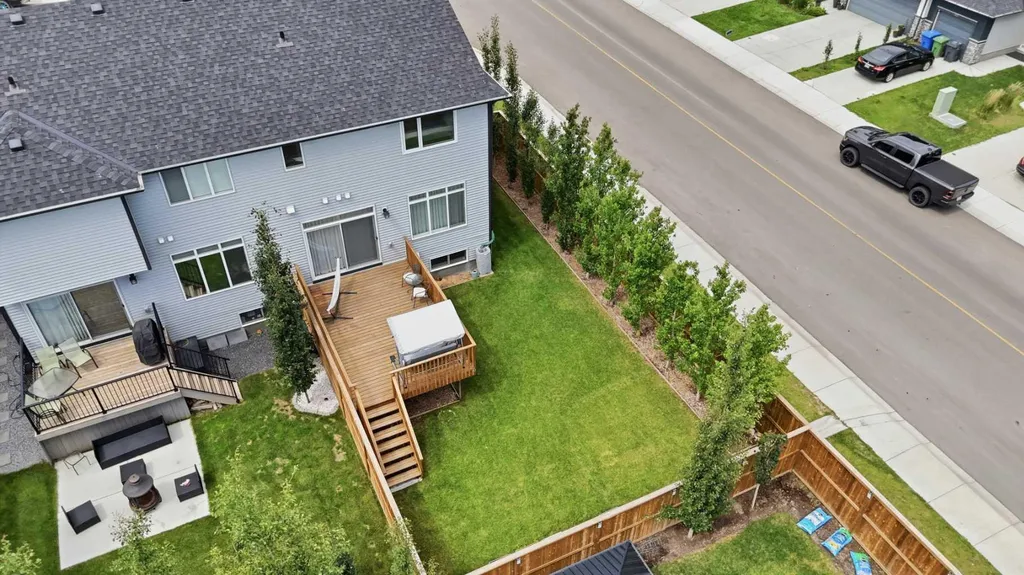 201 Marina Key Chestermere AB T1X 1Y6