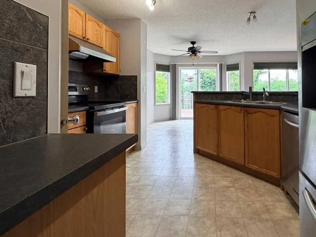 137 Cinnamon Street Fort Mcmurray AB T9K 2R9