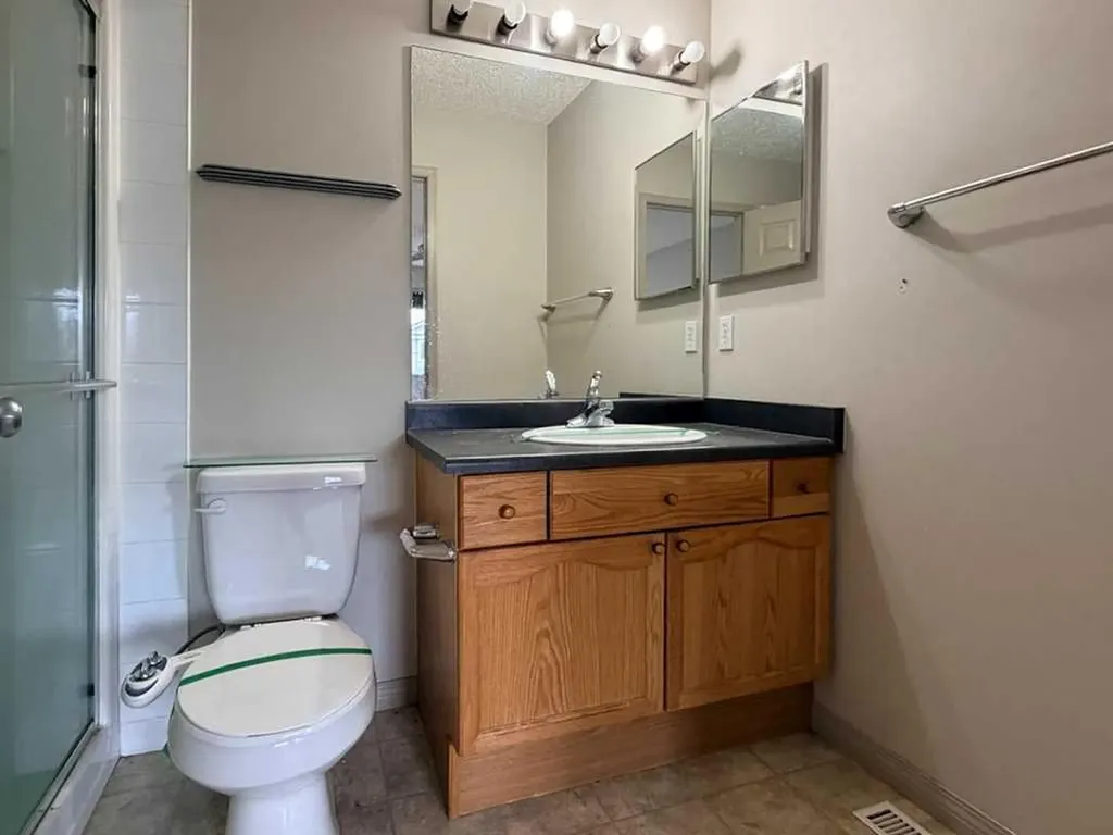 137 Cinnamon Street Fort Mcmurray AB T9K 2R9