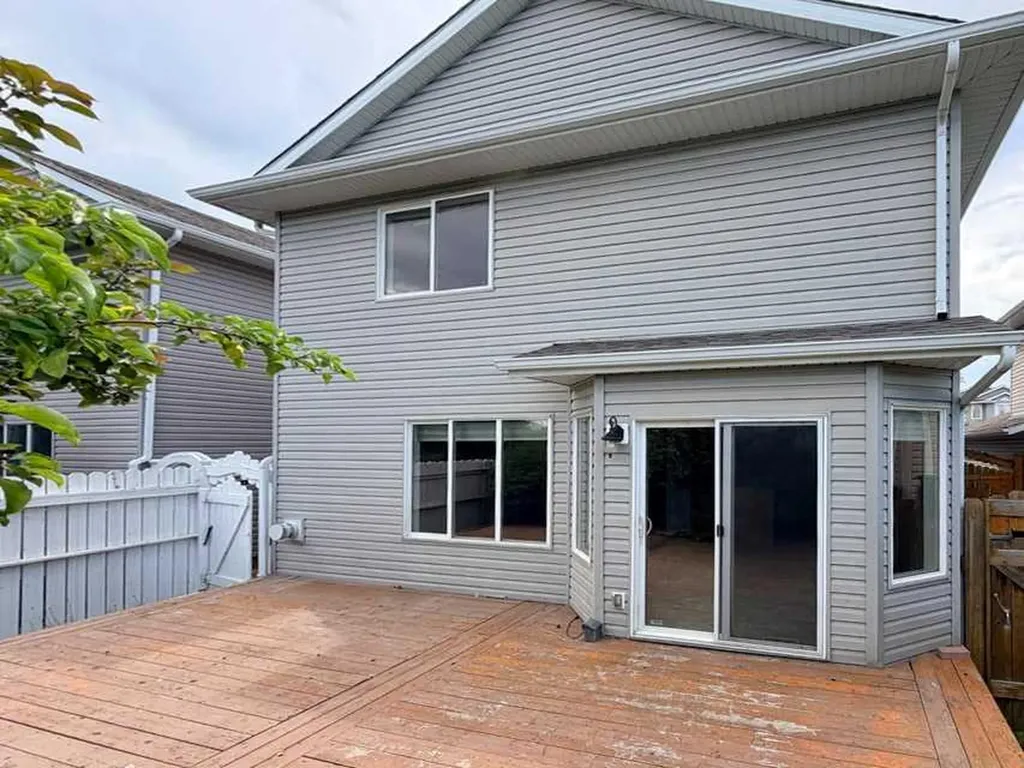 137 Cinnamon Street Fort Mcmurray AB T9K 2R9