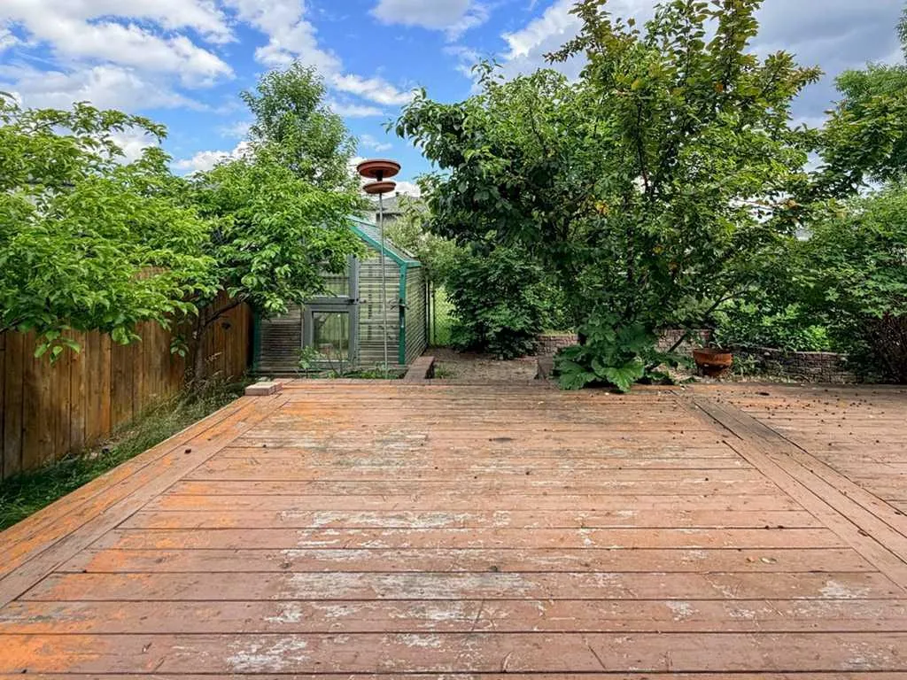137 Cinnamon Street Fort Mcmurray AB T9K 2T4