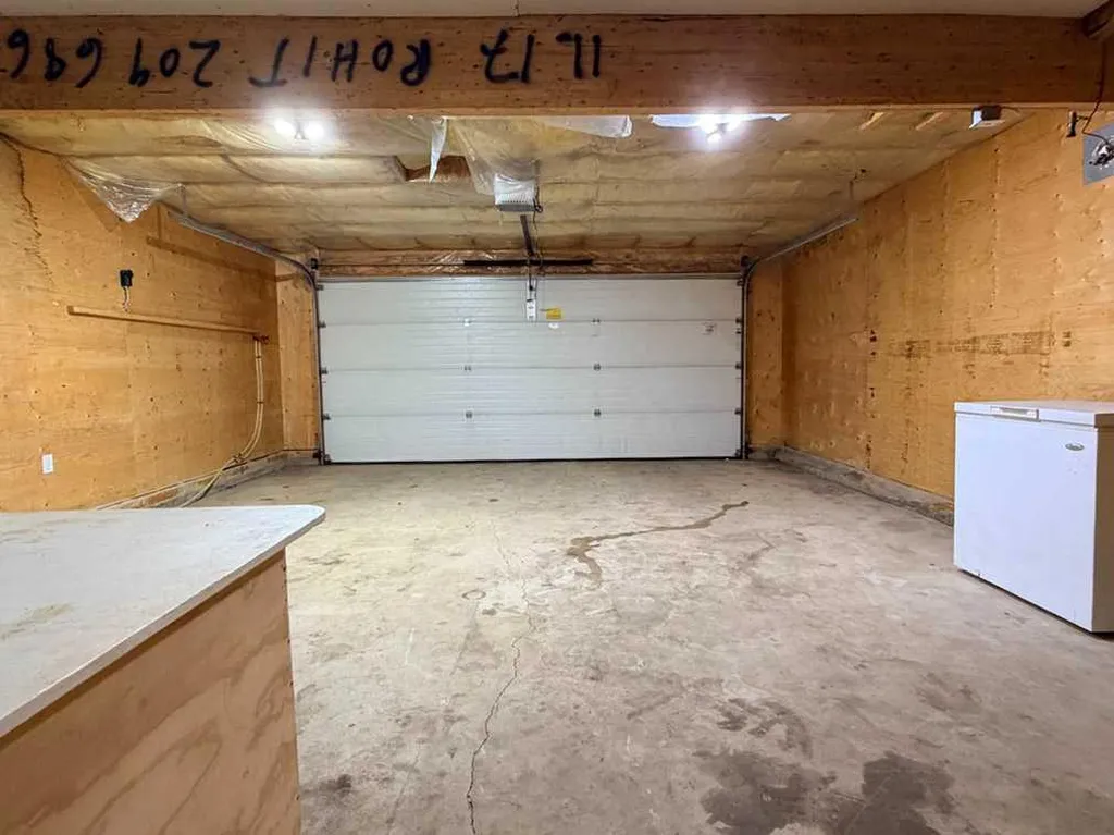 137 Cinnamon Street Fort Mcmurray AB T9K 2T4