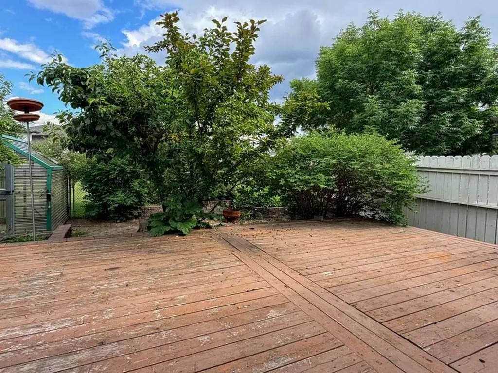 137 Cinnamon Street Fort Mcmurray AB T9K 2T4