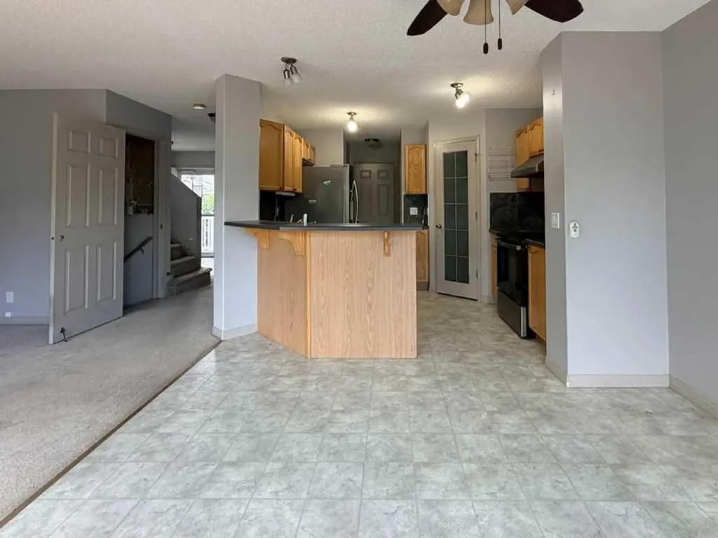 137 Cinnamon Street Fort Mcmurray AB T9K 2T4