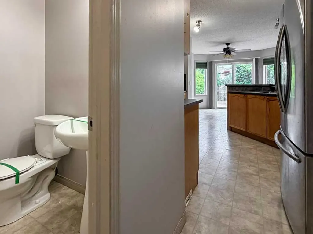137 Cinnamon Street Fort Mcmurray AB T9K 2T4