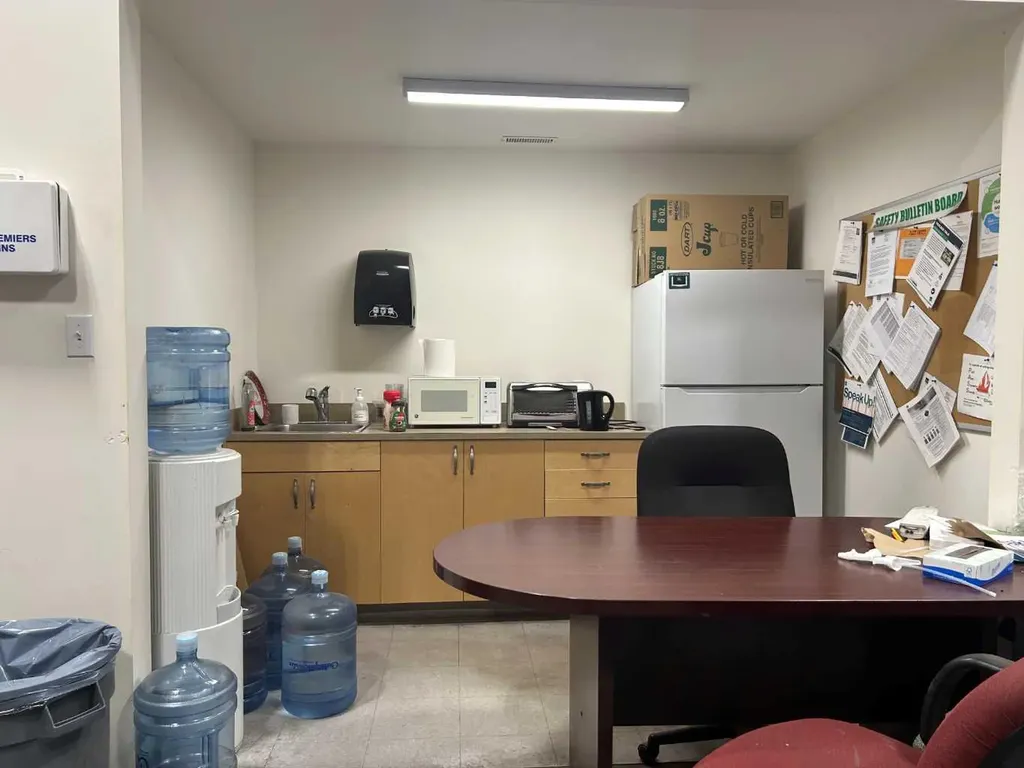 734 23 Street SW Medicine Hat AB T1A 8R6