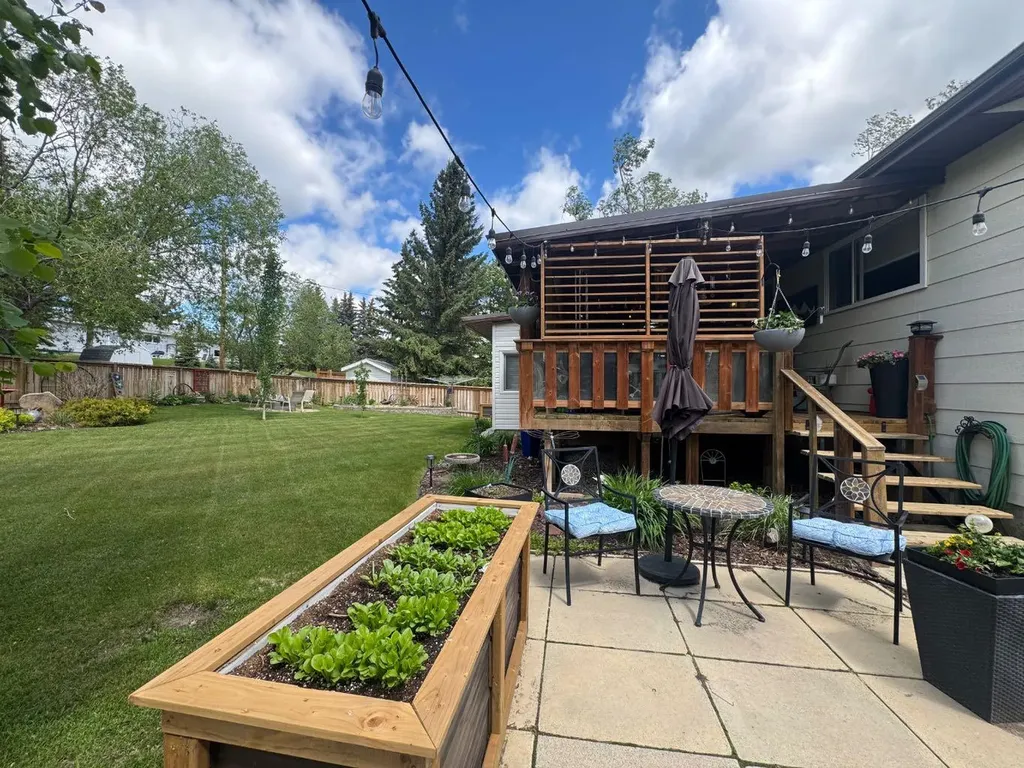 5001 45 Street Sedgewick AB T0B0C4