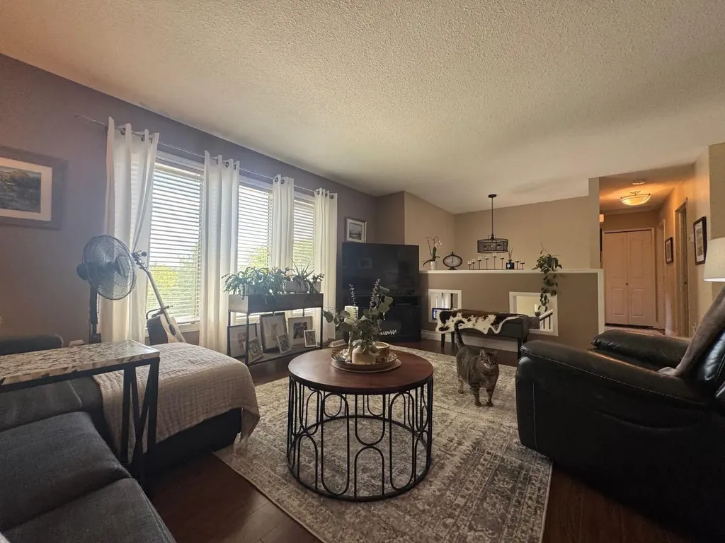 5001 45 Street Sedgewick AB T0B0C4