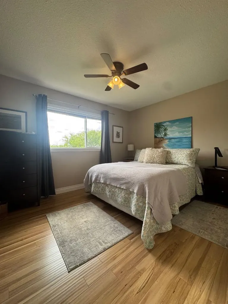 5001 45 Street Sedgewick AB T0B0C4