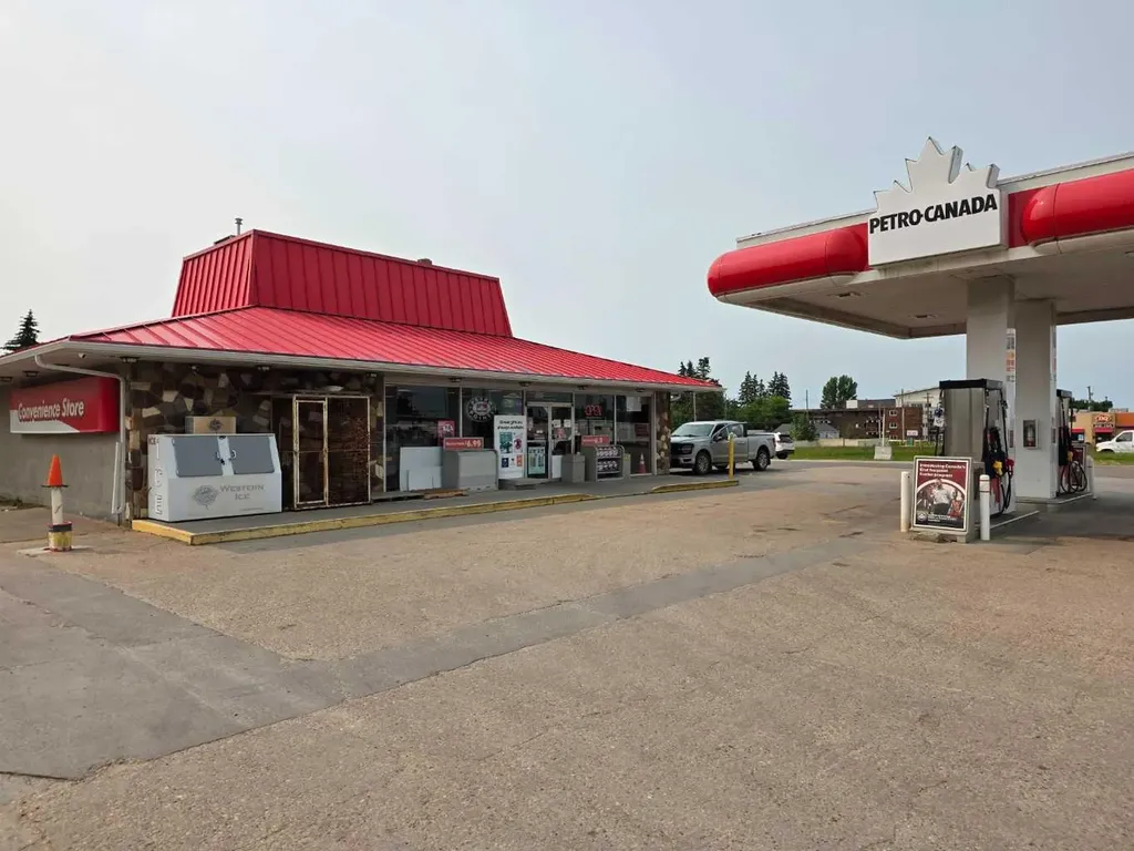 10016 104 Avenue Westlock AB T7P 2H6
