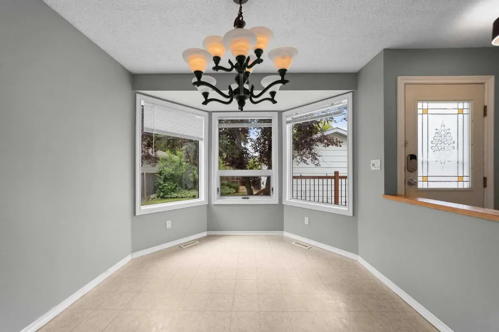 5114 52 Street Daysland AB T0B 1A0