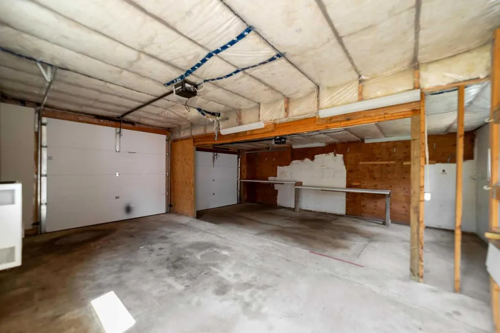 5114 52 Street Daysland AB T0B 1A0