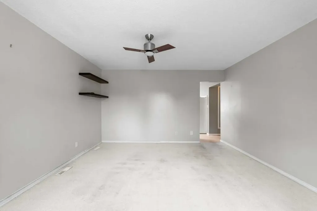 5114 52 Street Daysland AB T0B 1A0