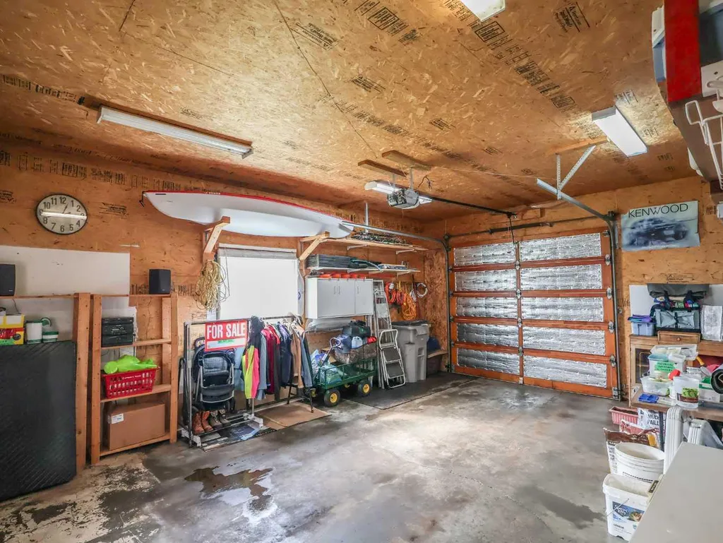 5910 Spruce Park Crescent Stettler AB T4K 1G7