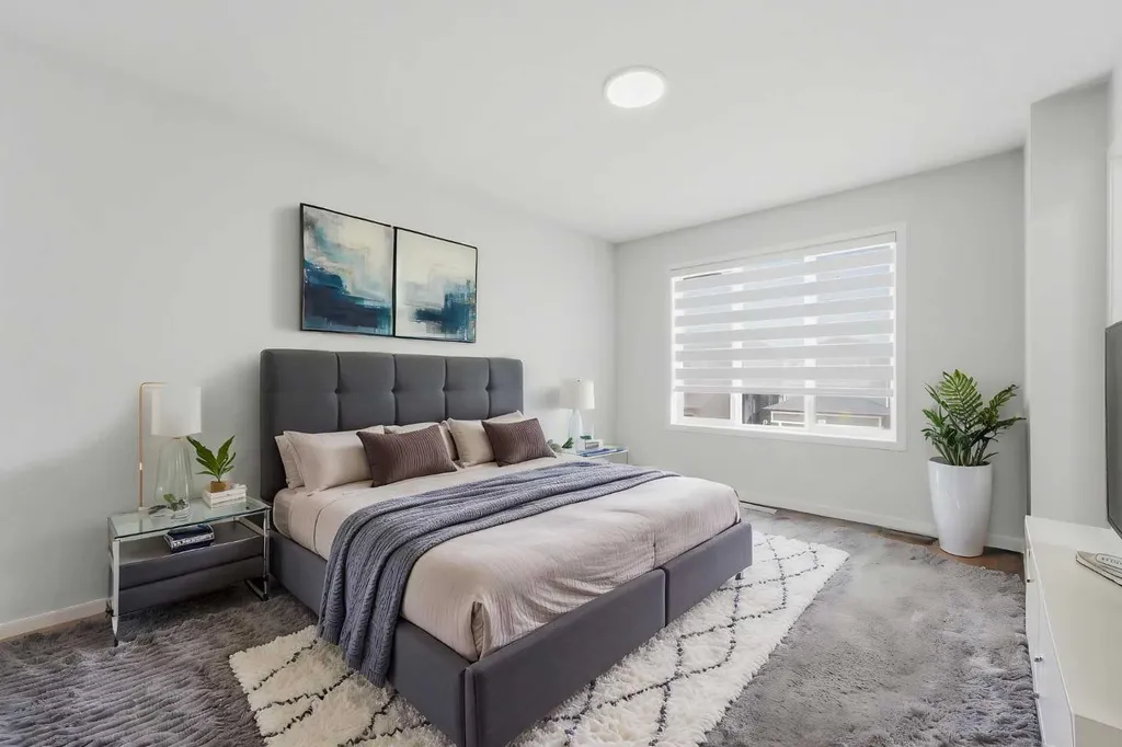 21 Corner Glen Row NE Calgary AB T3M 2L9