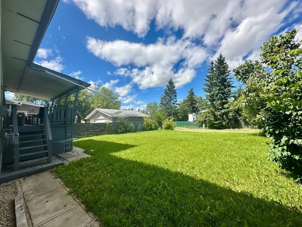 9934 Prairie Grande Prairie AB T8V 3S1