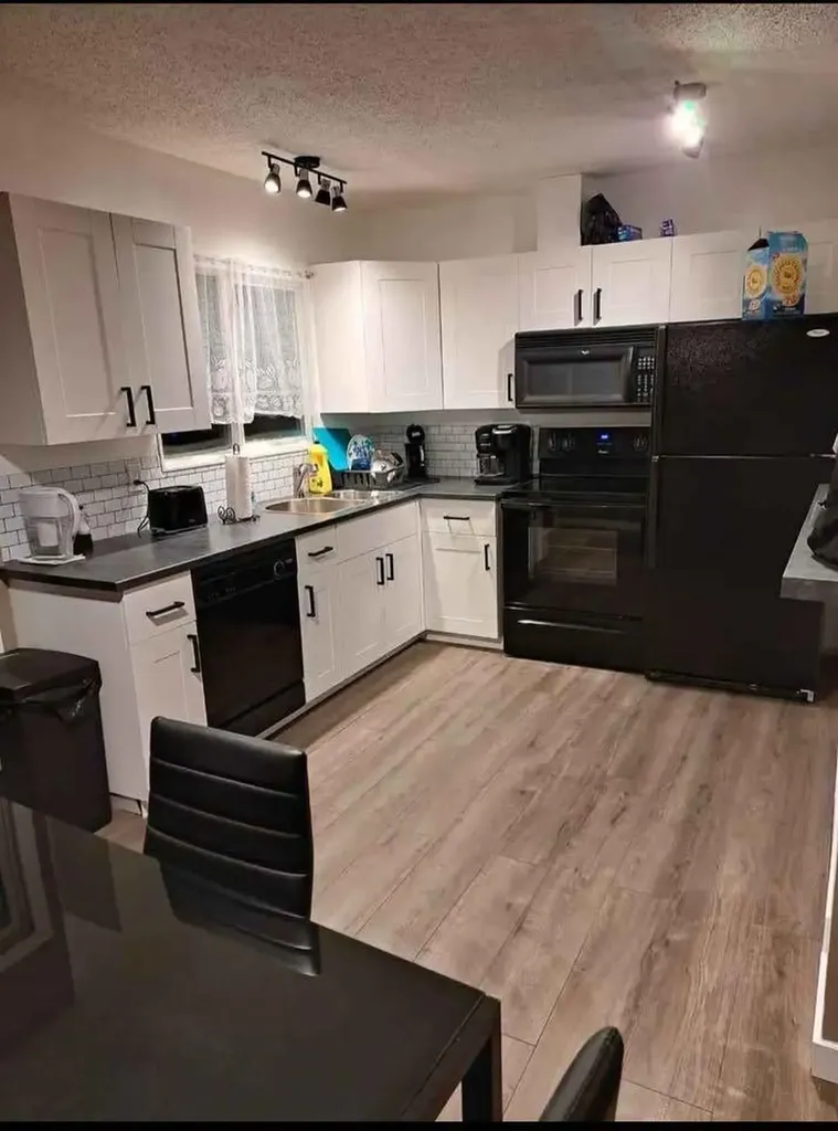 9934 Prairie Road Grande Prairie AB T8V 3S1