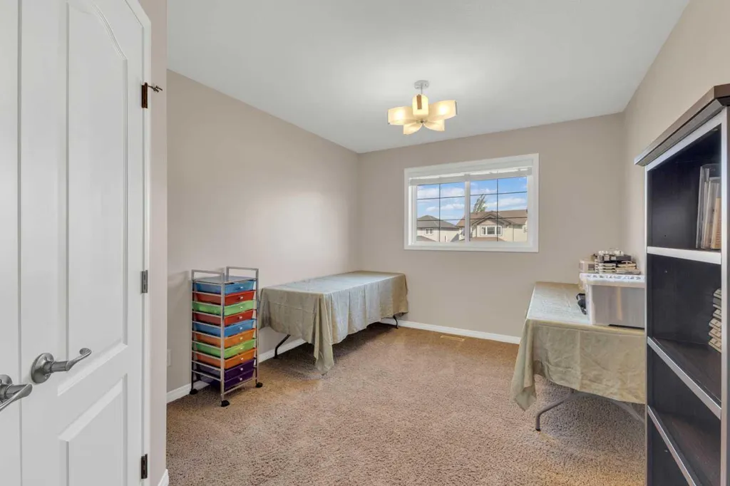 4396 Ryders Ridge Boulevard Sylvan Lake AB T4S0J7