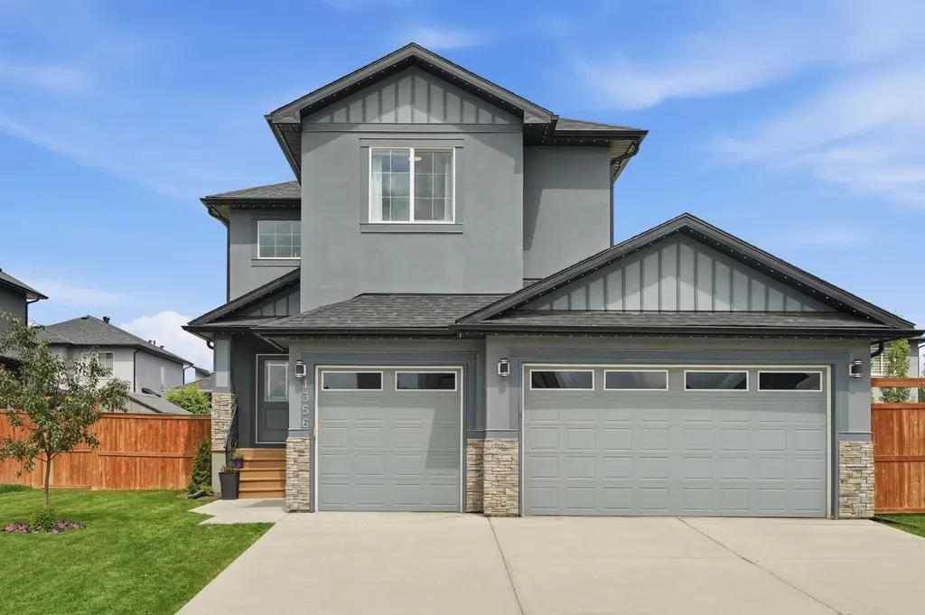 1356 Lackner Boulevard Carstairs AB T0M0N0