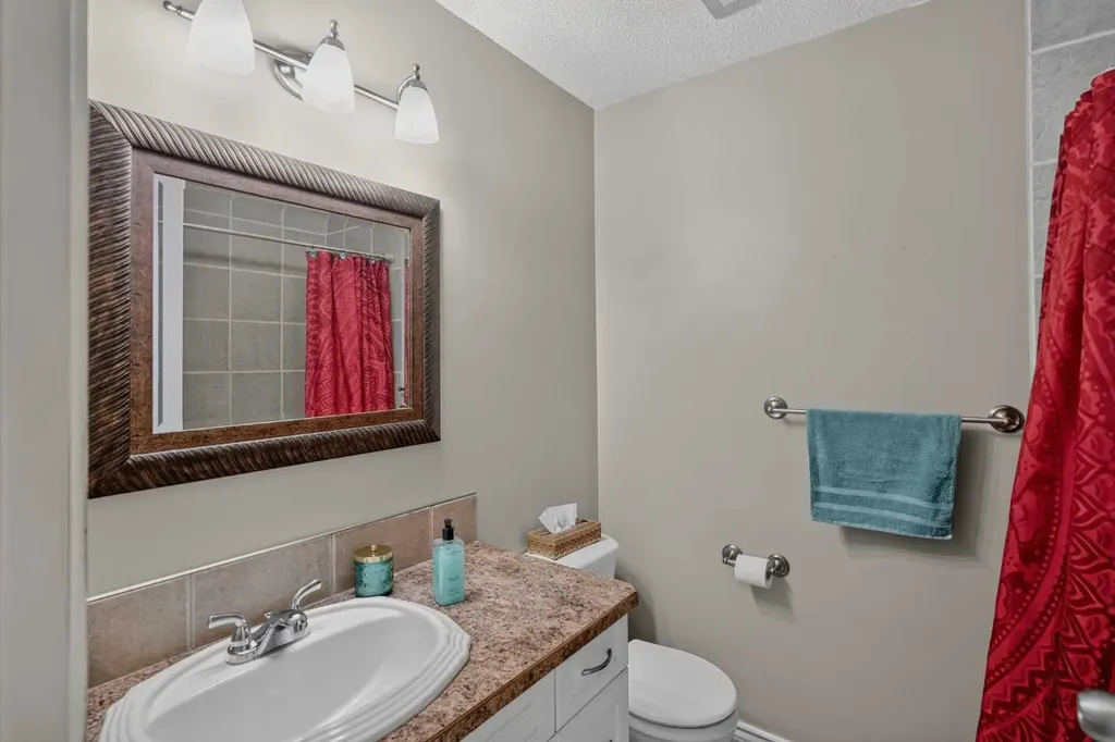 131 Cedarpark Drive SW Calgary AB T2W2J2