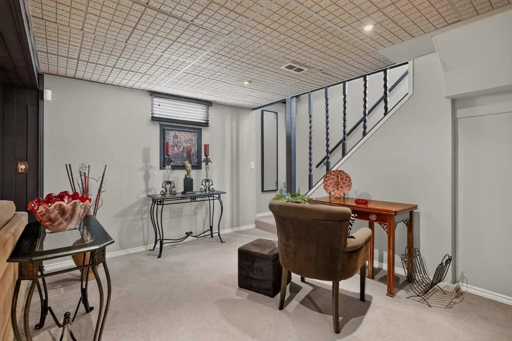 131 Cedarpark Drive SW Calgary AB T2W2J2