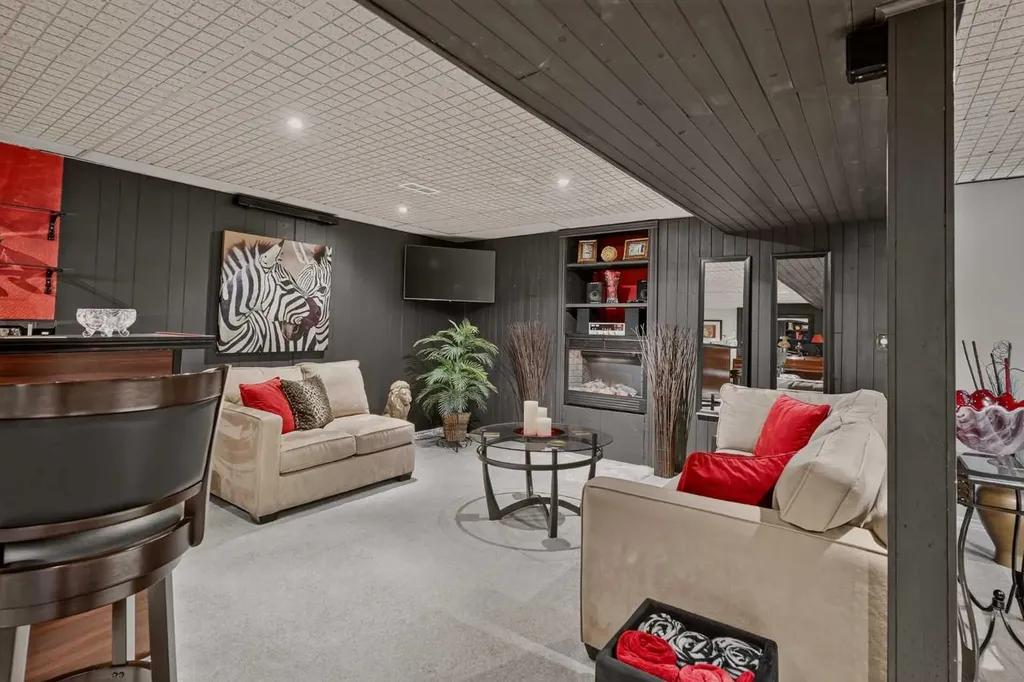 131 Cedarpark Drive SW Calgary AB T2W2J2