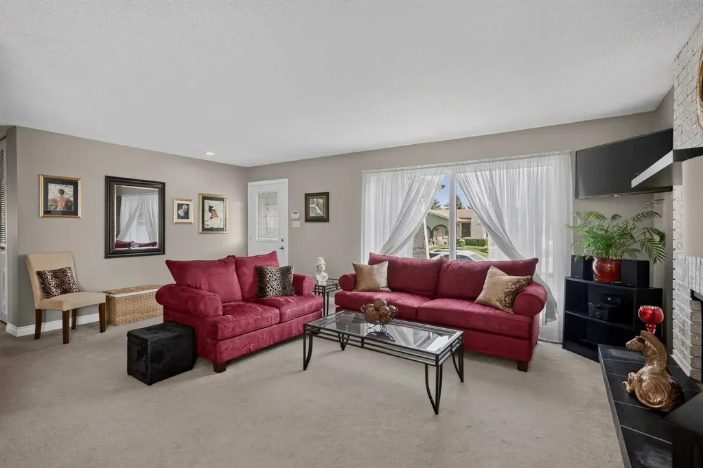 131 Cedarpark Drive SW Calgary AB T2W2J2