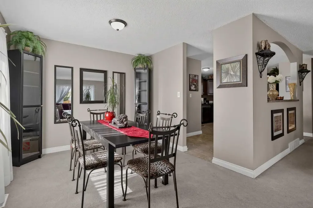 131 Cedarpark Drive SW Calgary AB T2W2J2
