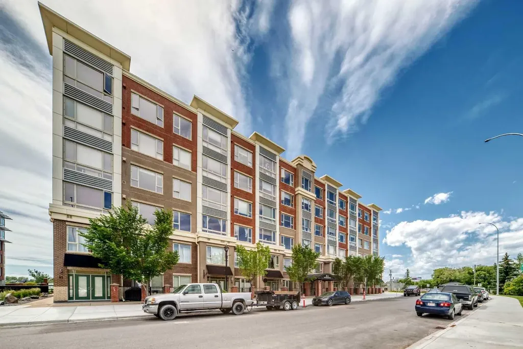35 Inglewood Park SE Calgary AB T2G3W9