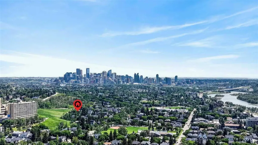 924 33a Street NW Calgary AB T2N 2X3