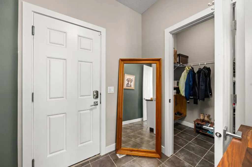 172 Mcivor Terrace Chestermere AB T1X 0R6