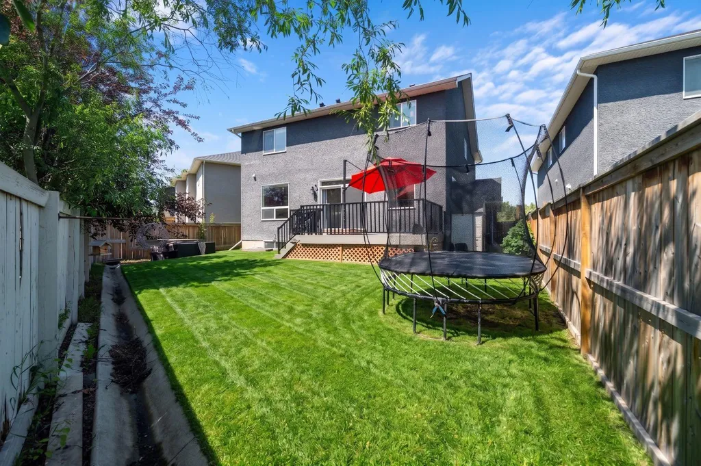 172 Mcivor Terrace Chestermere AB T1X 0R6