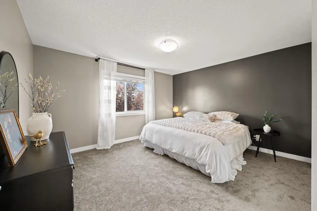 172 Mcivor Terrace Chestermere AB T1X 0R6
