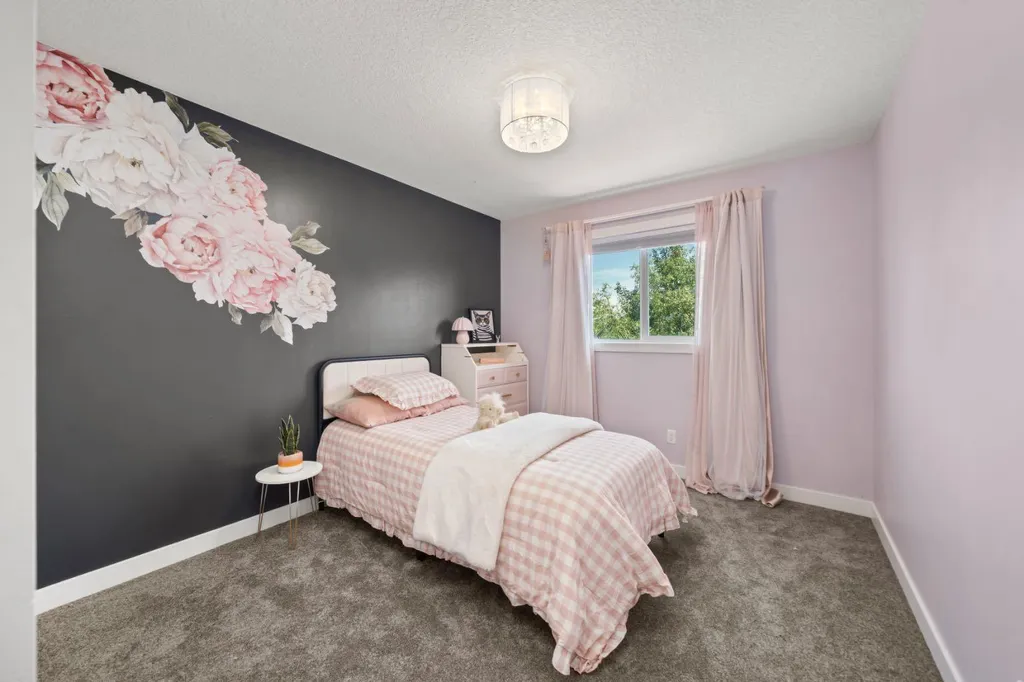 172 Mcivor Terrace Chestermere AB T1X 0R6