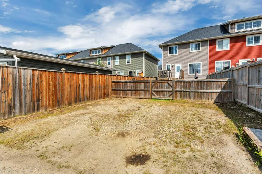 6 Reid Court Sylvan Lake AB T4S 1W3