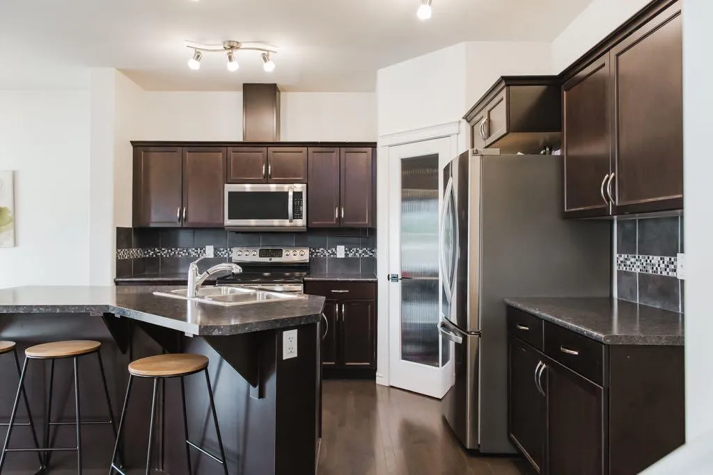 10261 85 Street Grande Prairie AB T8X 0K3