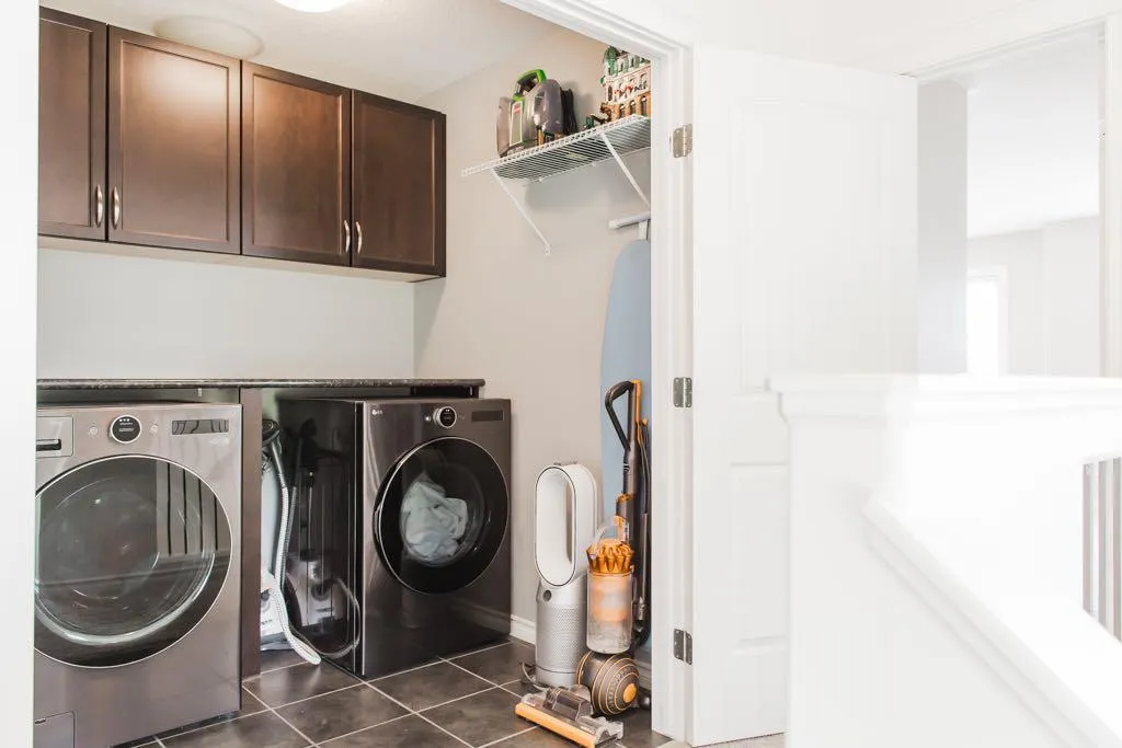10261 85 Street Grande Prairie AB T8X 0K3