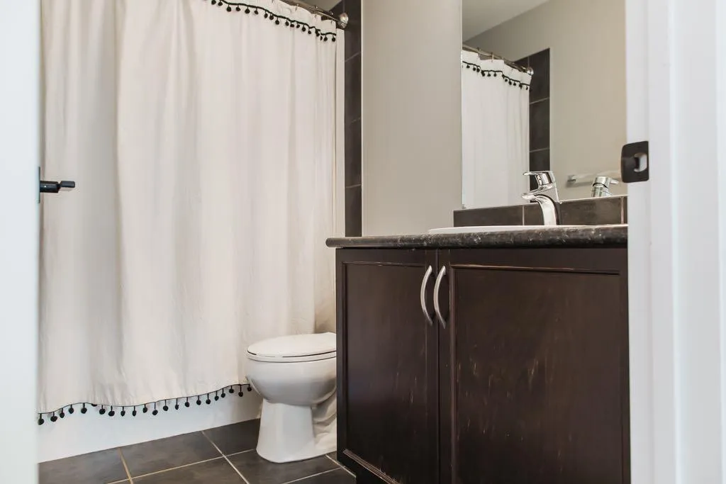 10261 85 Street Grande Prairie AB T8X 0K3
