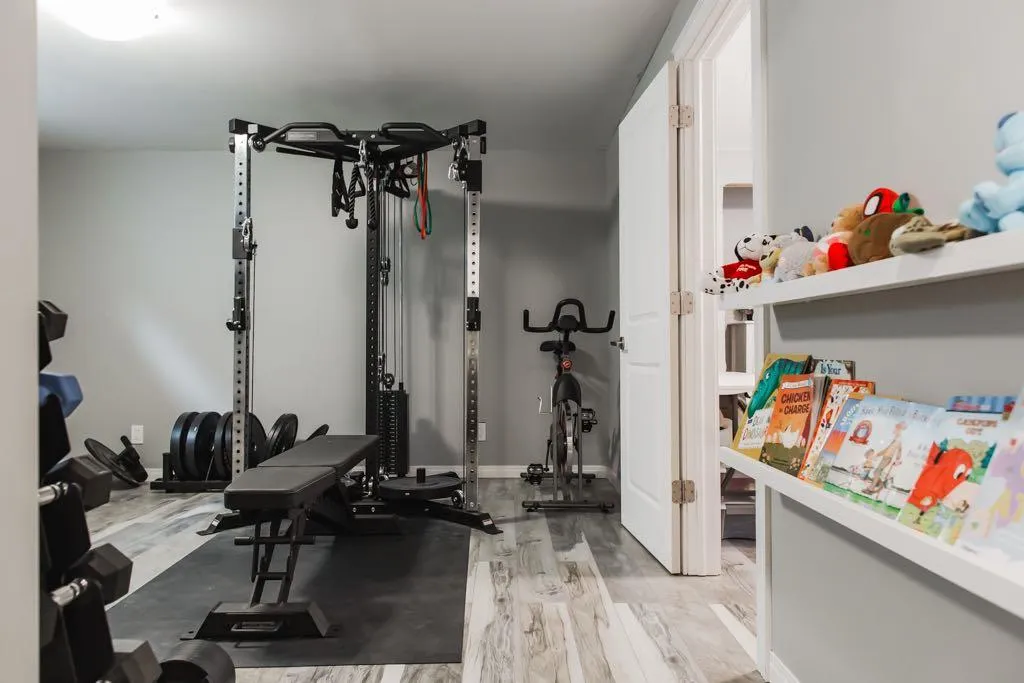 10261 85 Street Grande Prairie AB T8X 0K3